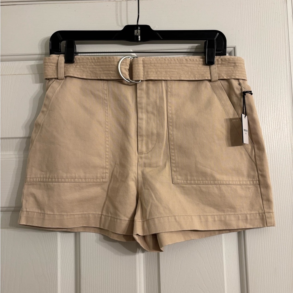 NWT Forever 21 Tan Women's Cargo Shorts